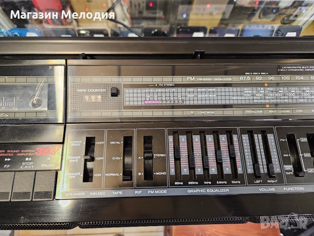 Радиокасетофон Hitachi TRK-7620E Hitachi 3D Super Woofer Boombox В отлично техническо и визуално със, снимка 10 - Радиокасетофони, транзистори - 52813792