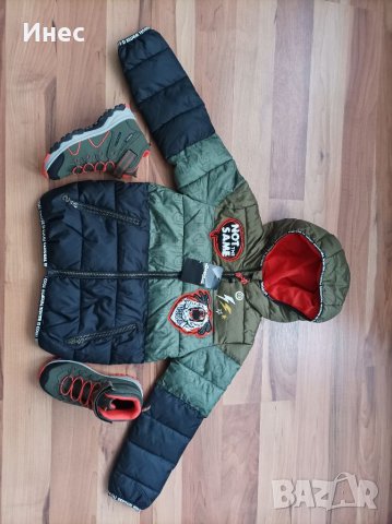 Яке Desigual и боти N31, снимка 2 - Детски якета и елеци - 38889635