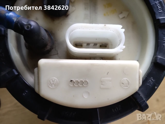 Бензинова помпа VAG, снимка 4 - Части - 50822905