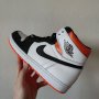 Nike Air Jordan 1 High Electro Orange White Нови Оригинални Обувки Размер 42 Номер Мъжки Кецове, снимка 4