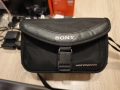 Фото апарат SONY a7r || в комплект с обектив SONY FE 2.8/50 MACRO .Вертикален грип SONY VG-C2EM , снимка 10