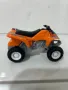 Maisto  Powered ATV - оранжево и бяло и автобус, снимка 1