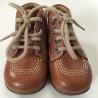 обувки боти KicKers естествена кожа 20 номер супер състояние, снимка 11 - Детски боти и ботуши - 31012071