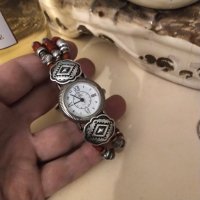 Сребърен часовник ,с естествен корал , снимка 4 - Дамски - 37452460