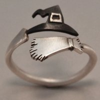 Сребърен пръстен за...вещици :), снимка 1 - Пръстени - 32160698