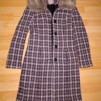 Дамско карирано палто на марката ЕТАМ, снимка 1 - Палта, манта - 34511369