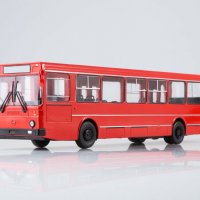 ЛиАЗ 5256 градски автобус - мащаб 1:43 на Наши Автобуси моделът е нов в блистер, снимка 6 - Колекции - 31947537