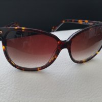 Дамски слънчеви очила Версаче, снимка 1 - Слънчеви и диоптрични очила - 36693435