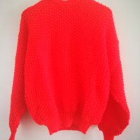 Машинно плетени дамски блузи, червени. Размери M, L., снимка 2 - Блузи с дълъг ръкав и пуловери - 29203187