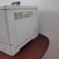 цветен лазерен принтер , снимка 2 - Принтери, копири, скенери - 42248307