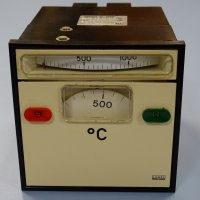 Терморегулатор Lumel RE60A2M2 20-1300°C 220V AC, снимка 2 - Резервни части за машини - 38282286