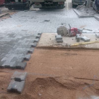 Редене на тротоарни плочки, унипаваж, изграждане на алеи в София, Пловдив и региона , снимка 11 - Монтажи - 44808556