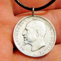 Медальон с рядък  сребърен 1 лев 1913г  Фердинандъ 1 с вързанка  - рядкост и ценност за ценители и к, снимка 1 - Антикварни и старинни предмети - 36906213