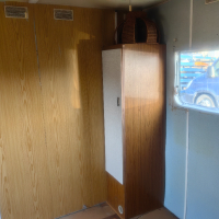 Голяма стационарна каравана WILLERBY 850 X 310 см със баня и тоалетна!, снимка 12 - Каравани и кемпери - 44742264