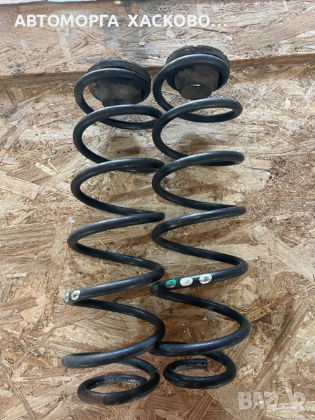 Пружини за VW Golf 4 задни, снимка 1