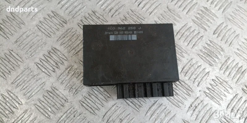 Комфорт модул VW Golf 4 1999г.	, снимка 1