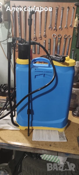 Гръбна пръскачка за лозе, снимка 1