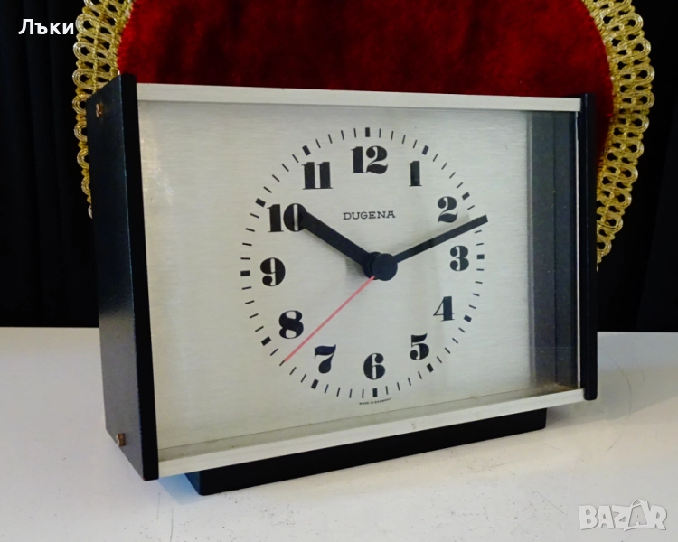 Немски настолен часовник Dugena с рубин. , снимка 1