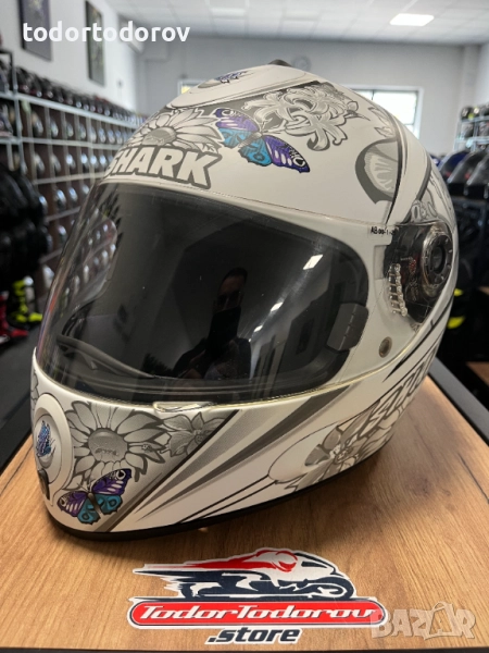 Мото каска за мотор SHARK S800 Buterfly,M 57-58 ,перфектно състояние, снимка 1
