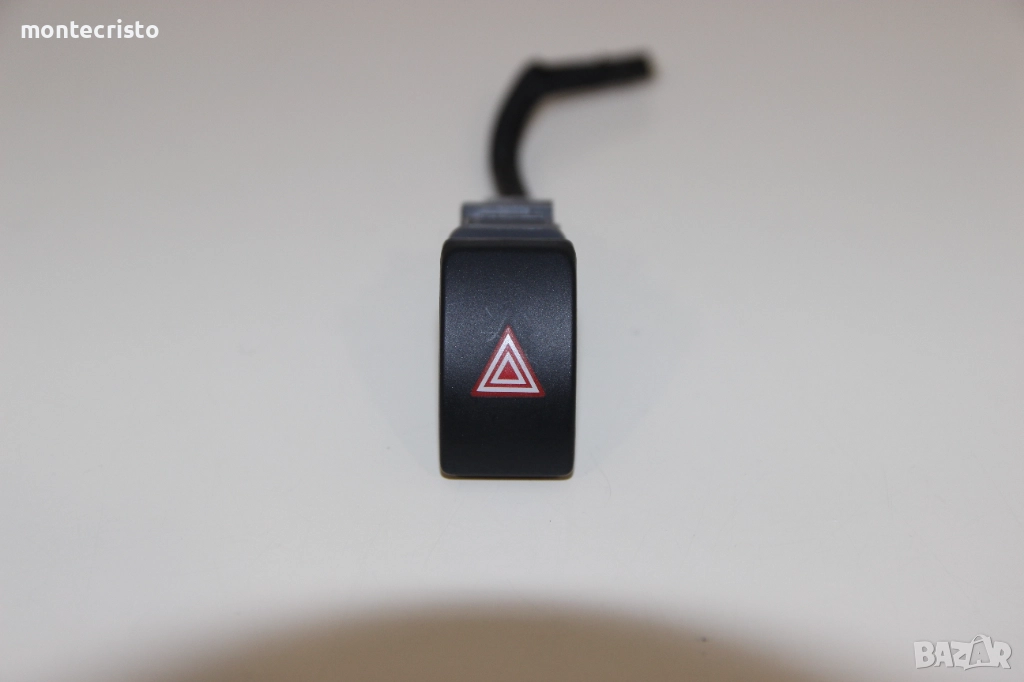 Бутон аварийни светлини Toyota C-HR (2016-2019г.) 15B424 авриини Тойота CHR, снимка 1