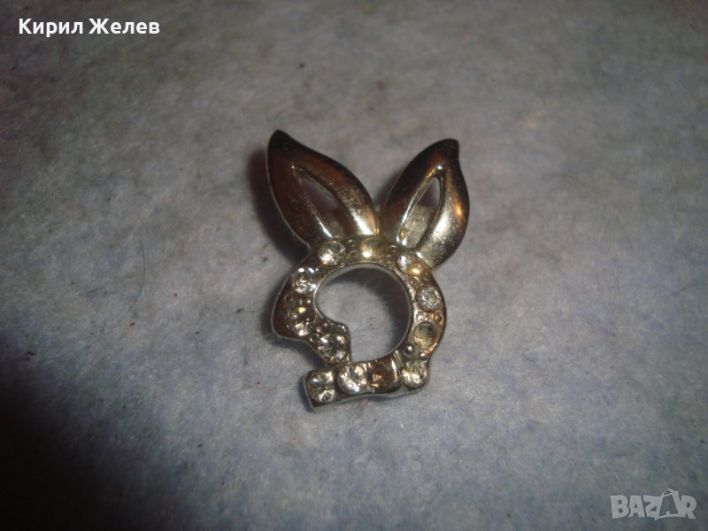 СРЕБРИСТА ФЕШЪН АРТ БРОШКА - ЗАЙЧЕ с БЯЛА ПОЗЛАТА и КРИСТАЛИ 77781, снимка 1