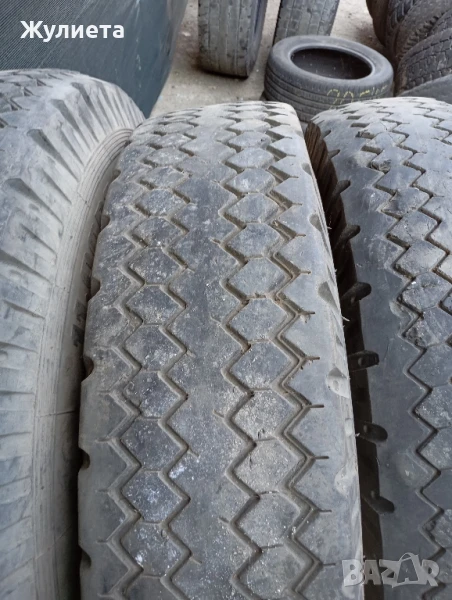 гуми за ремарке 11.00R20, снимка 1