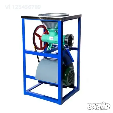 	Чугунена електрическа месомелачка №32 метална фуния + плот, снимка 1