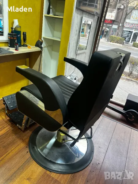 Бръснарски стол, снимка 1