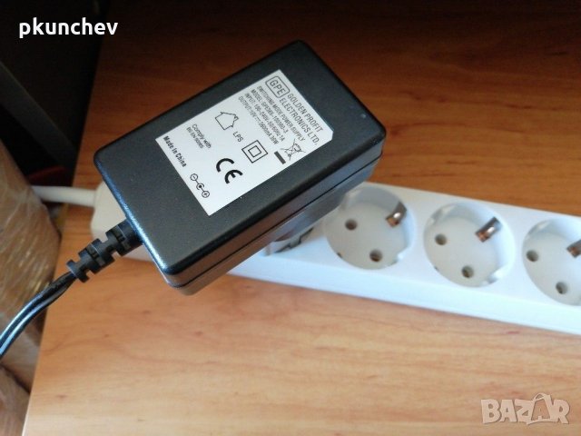 Докинг станция за iPod, iPad, iPhone с усилвател, радио, изходи за видео-сигнал и вход AUX, снимка 11 - Аудиосистеми - 29615596