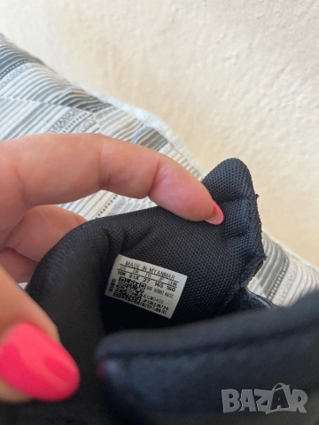 Adidas унисекс маратонки, снимка 6 - Детски маратонки - 54330952