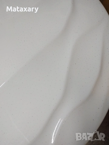 голяма плафониера, снимка 3 - Лампи за таван - 52543943