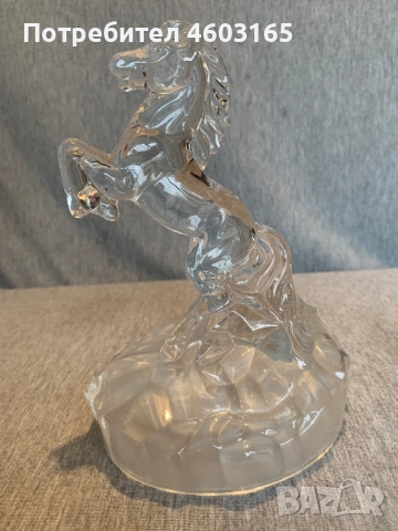 Кристална фигурка на кон, снимка 2 - Антикварни и старинни предмети - 52353256