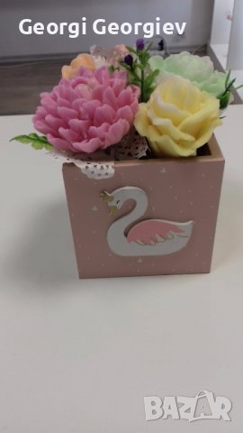 Цветя от глиц.сапун, снимка 5 - Колекции - 37066601