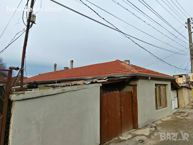 Продава къща на 100 метра от Дунавската градина с нов покрив и дограма , 9 стаи, снимка 8 - Къщи - 53278324