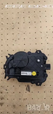 Машинка централно заключване Audi A8 Sedan 4E, снимка 3 - Части - 48933820
