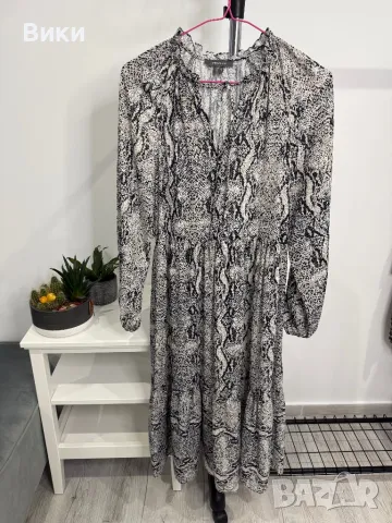 Красива рокля в размер М, снимка 13 - Рокли - 48152533