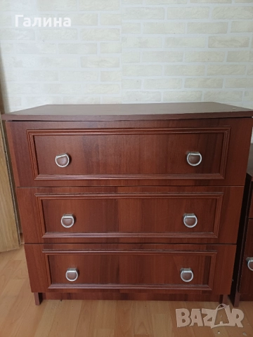 Комплект спалня, гардероб, тоалетка и две нощни щкафчета, снимка 11 - Спални и легла - 51633182