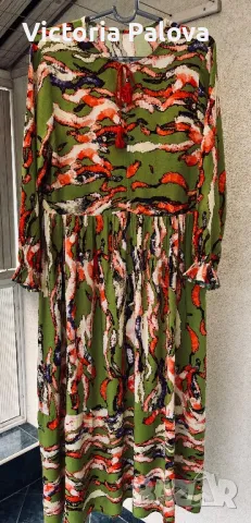 Красива рокля