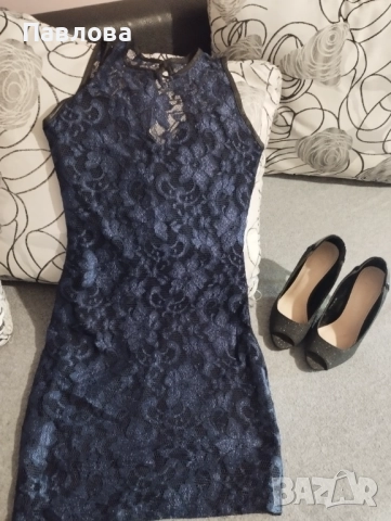 Дантелена рокля в тъмно син цвят S