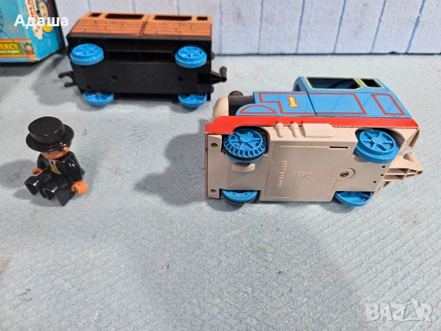 Играчки machbox hot weels и др., снимка 5 - Коли, камиони, мотори, писти - 53275063