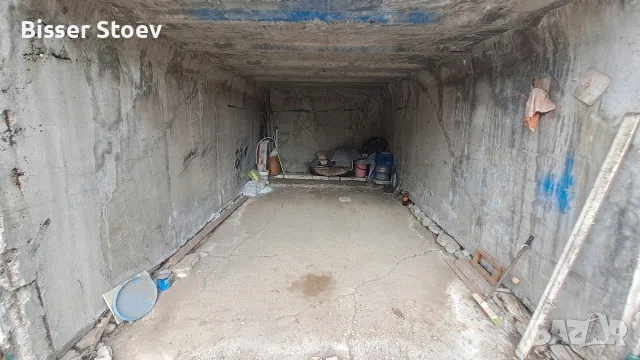 Гаражна клетка, бетонна с метална врата , снимка 5 - Гаражи и паркоместа - 56035343