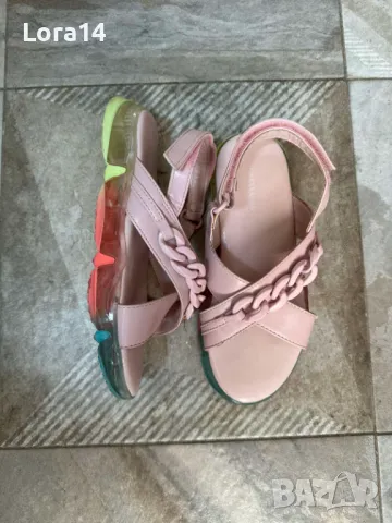 Детски сандали Резерв , снимка 1