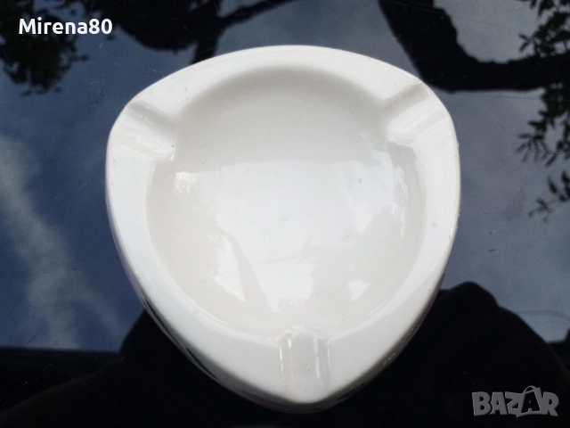 Български порцеланов пепелник, снимка 3 - Антикварни и старинни предмети - 51629515