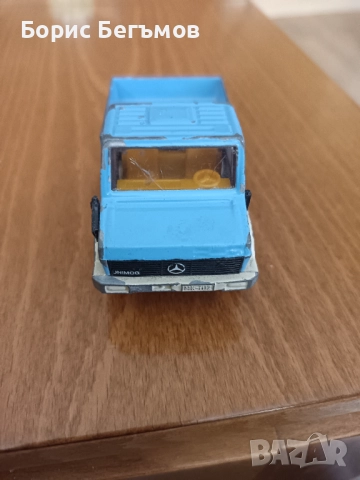 Метално камионче Мерцедес/Siku 1620 Mercedes Benz , снимка 3 - Колекции - 52910313