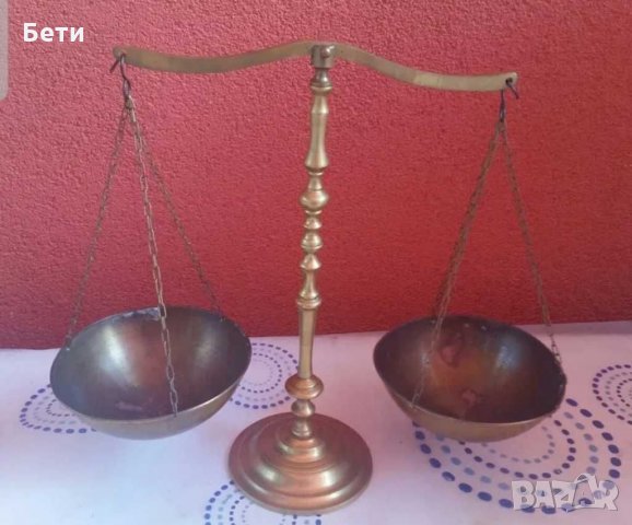 Старинна везна