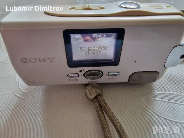 SONY Cyber-Shot DSC-U10 1.3MP, снимка 7 - Фотоапарати - 49688454