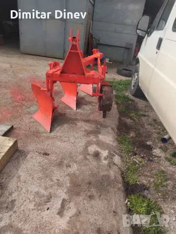Навесен плуг  3/25, снимка 3 - Селскостопанска техника - 49666331