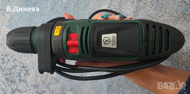 Удърна бормашина Bosch Universal 800w, снимка 4 - Бормашини - 56545433