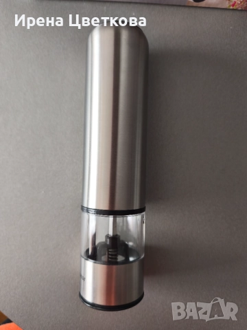 Електрическа мелничка за сол или черен пипер, снимка 3 - Аксесоари за кухня - 52394392