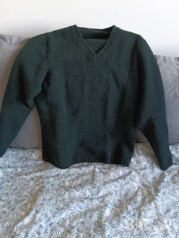 Вълнен тъмно зелен употребяван пуловер , снимка 2 - Пуловери - 49026681